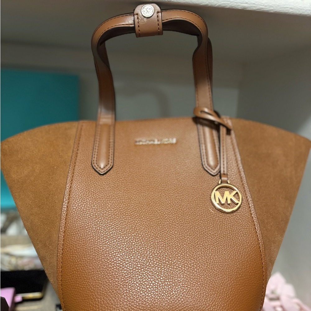 Michael Kors Small Bucket Portia with Suede